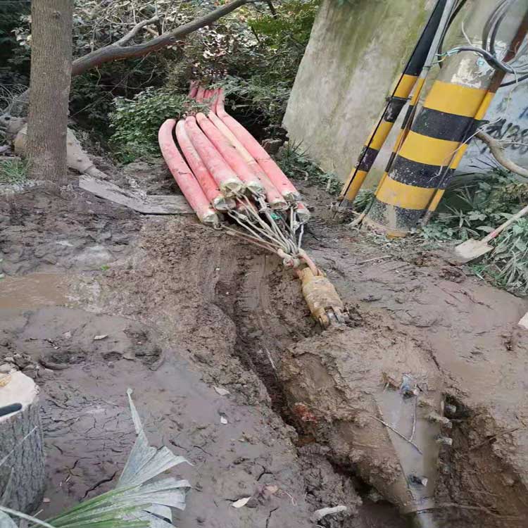 烟台武汉卷帘门拖拉管